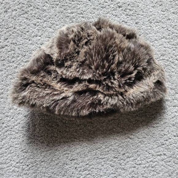 Vintage Nordic Snowflake and Fur Reversible Winter Hat OS - Picture 4 of 6